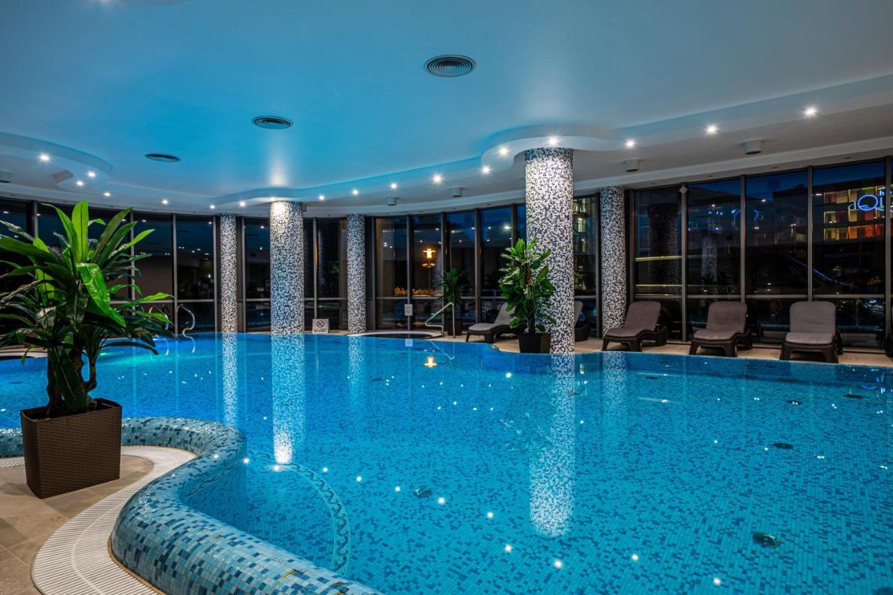 Hotel Leda Spa - Adults Only كولوبرزيغ المظهر الخارجي الصورة