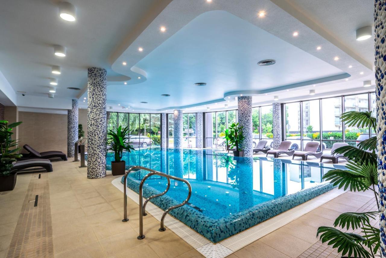 Hotel Leda Spa - Adults Only كولوبرزيغ المظهر الخارجي الصورة