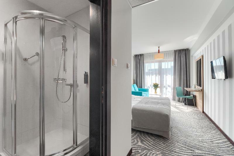 Hotel Leda Spa - Adults Only كولوبرزيغ المظهر الخارجي الصورة